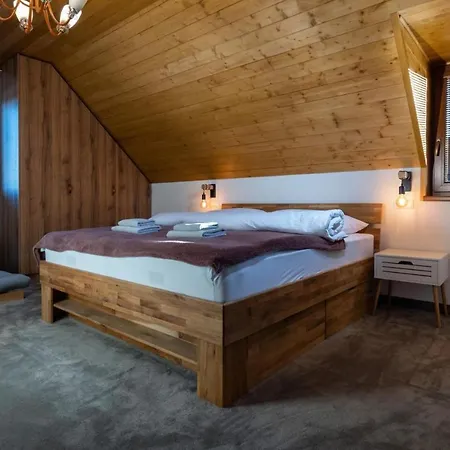 Villa Tatrystay Family Rosa Stará Lesná